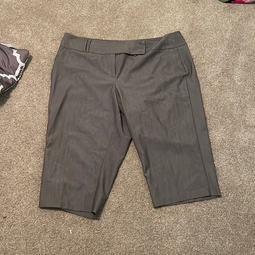 Women Dress Capris